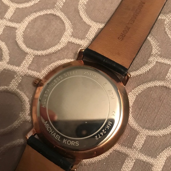 Michael Kors watch - Picture 4 of 5